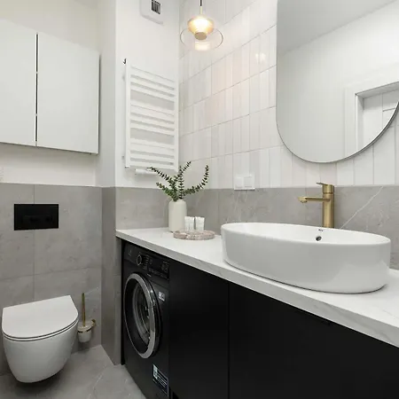 Апартаменты Klimatyzowany Stylowy Blisko Plazy Taras & Parking By Renters Устроне-Морске